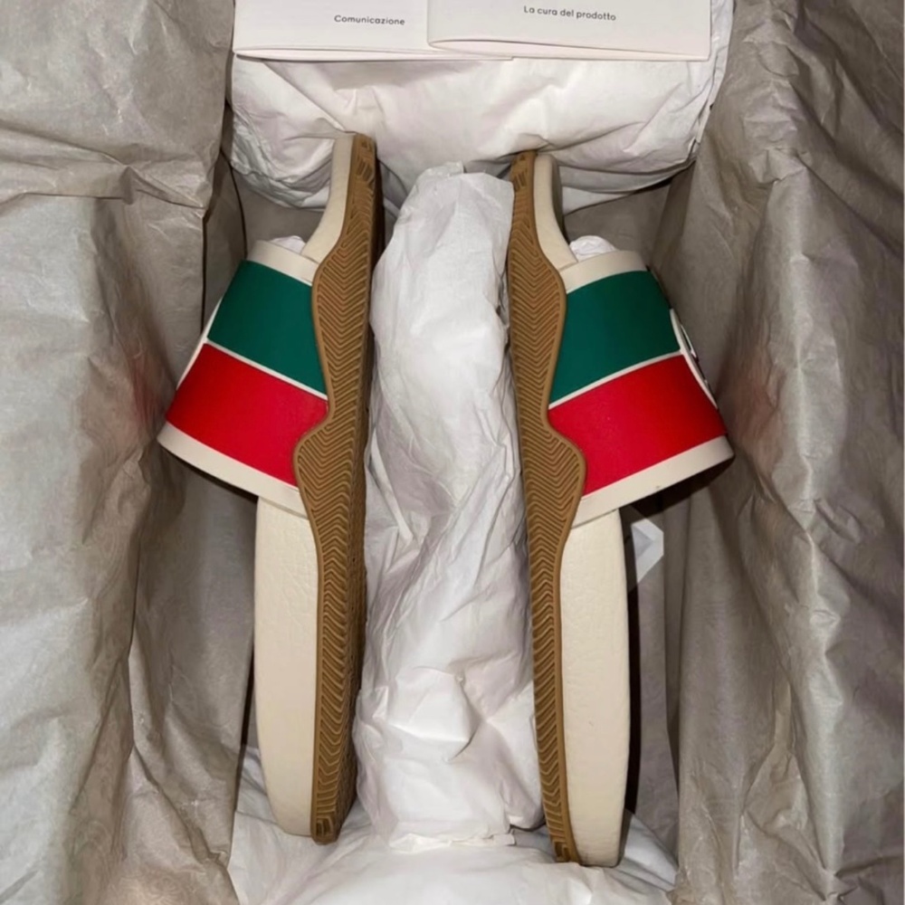 Gucci slides